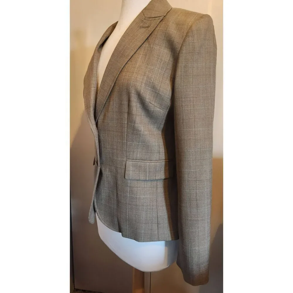 J19  Victor Alfaro tan plaid one buttonlined blazer career business